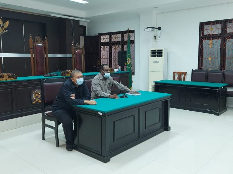 Rapat Evaluasi Pekerjaan Bagian Kesekretariatan dan Kepaniteraan.