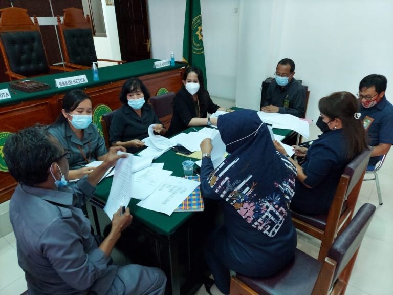Rapat Analisis Jabatan dan Analisis Beban Kerja pegawai pada Pengadilan Tata Usaha Negara Jayapura.