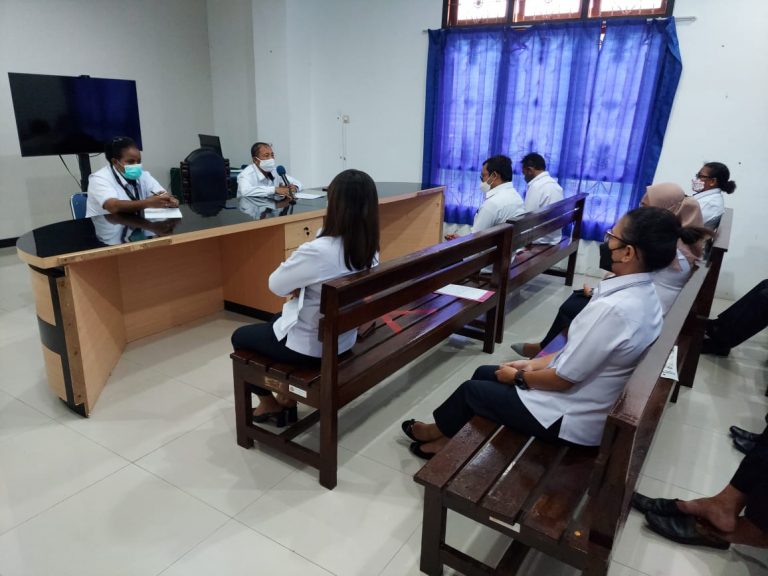 Rapat Monitoring dan Evaluasi pada bagian Kepaniteraan Bulan Januari 2022.