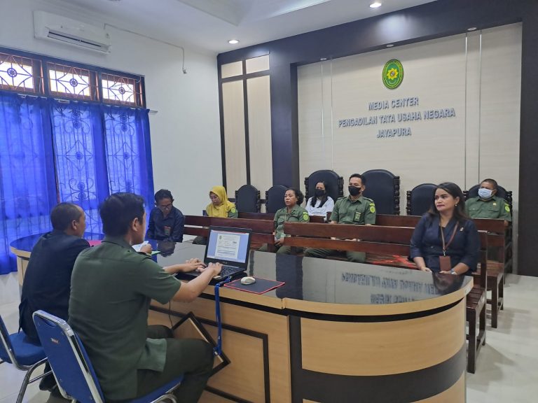 Rapat Monitoring dan Evaluasi pada Kepaniteraan Bulan Oktober Tahun 2022