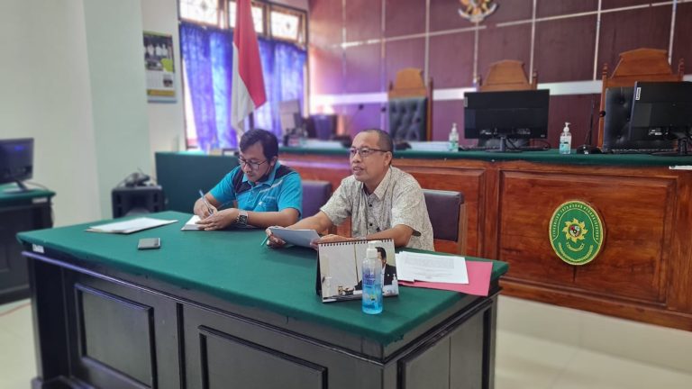 Rapat Evaluasi dan Monitoring Kepaniteraan Bulan Desember 2022