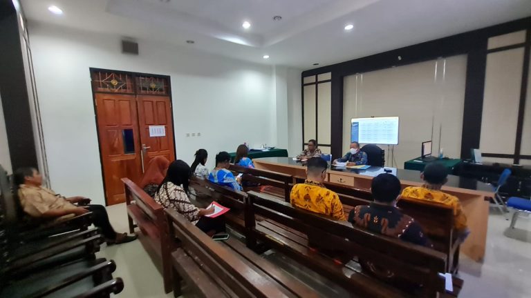Rapat Evaluasi dan Monitoring Kepaniteraan Bulan April 2023