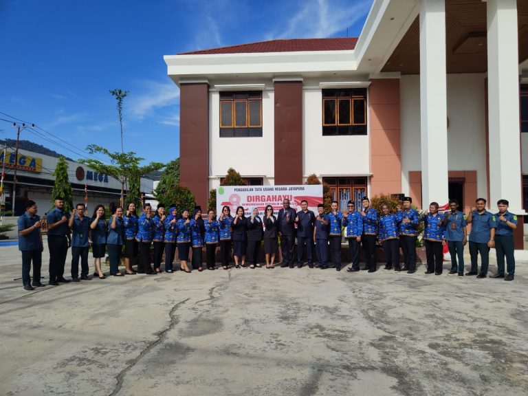 Upacara Peringatan Hari Kemerdekaan Republik Indonesia ke 78 Tanggal 17 Agustus 2023 “Terus Melaju Untuk Indonesia Maju” dan Penyerahan Penghargaan Satya Karya Lencana