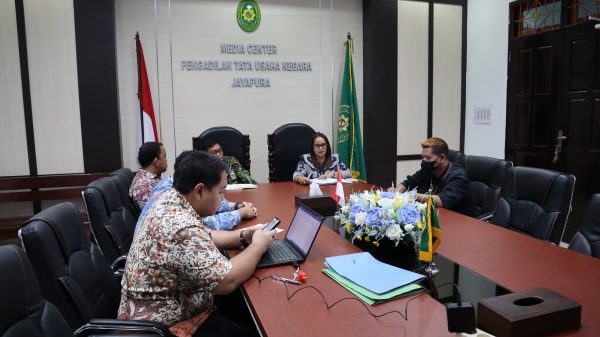 PTUN Jayapura Laksanakan Monitoring dan Evaluasi Pos Bantuan Hukum (Posbakum) 4 img 9247