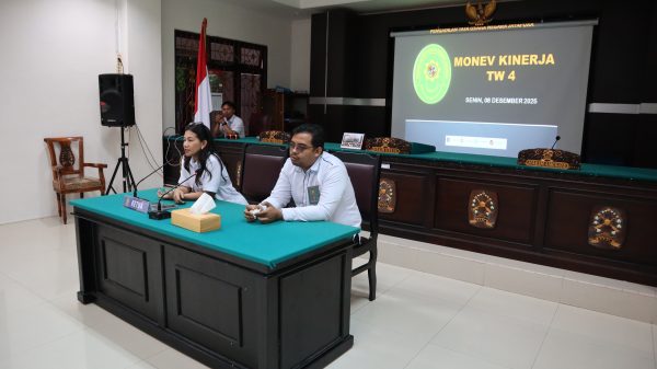 PTUN Jayapura Laksanakan Rapat Monitoring dan Evaluasi Kinerja Triwulan IV 7 Image