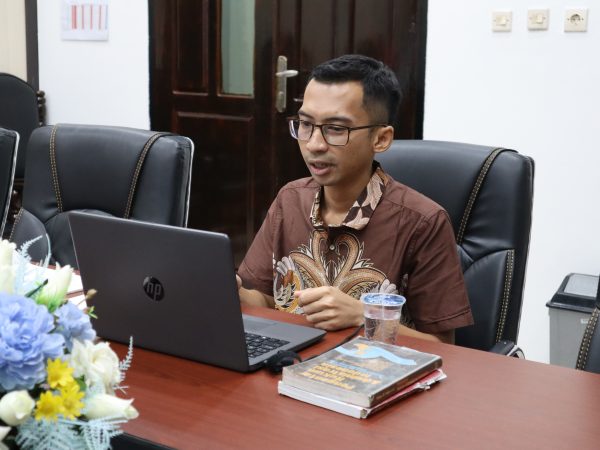 Hakim PTUN Jayapura Menjadi Narasumber Kuliah Umum Fakultas Hukum Universitas Narotama Surabaya 7 IMG 2867