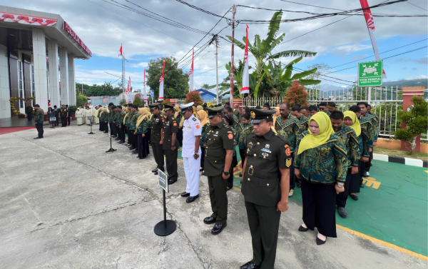 Pengadilan Terpadu Jayapura Gelar Upacara Peringatan HUT ke-81 Mahkamah Agung RI 17 4