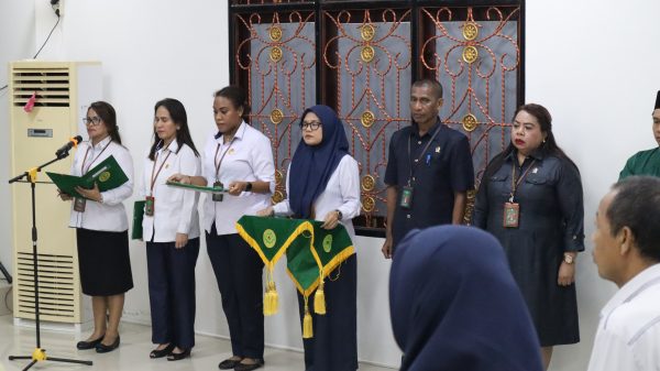 Pelantikan dan Pengambilan Sumpah Jabatan Wakil Ketua PTUN Jayapura, Perkuat Komitmen Mewujudkan Peradilan yang Berintegritas 21 IMG 3382