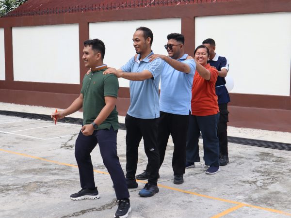 Keluarga Besar PTUN Jayapura Meriahkan Rangkaian HUT ke-81 Kemerdekaan RI dan HUT ke-81 Mahkamah Agung RI 31 IMG 3848