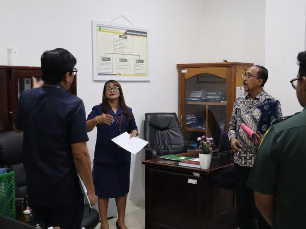 PTTUN Manado Laksanakan Pengawasan di PTUN Jayapura, Dorong Penguatan Kinerja dan Pelayanan Peradilan 37 IMG 7569