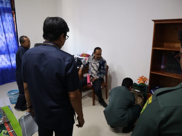 PTTUN Manado Laksanakan Pengawasan di PTUN Jayapura, Dorong Penguatan Kinerja dan Pelayanan Peradilan 43 IMG 7619