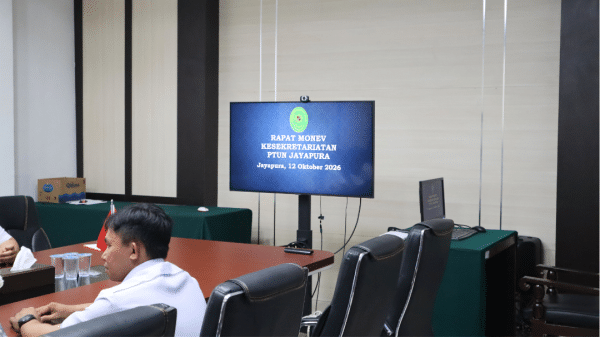 PTUN Jayapura Laksanakan Monitoring dan Evaluasi Kesekretariatan untuk Tingkatkan Kinerja Organisasi 8 4 2